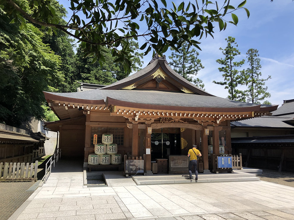 高麗神社の拝殿