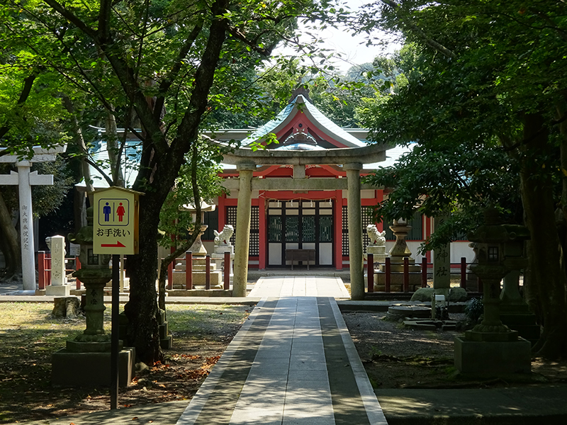 都怒我阿羅斯等を祀る「角鹿神社」拝殿