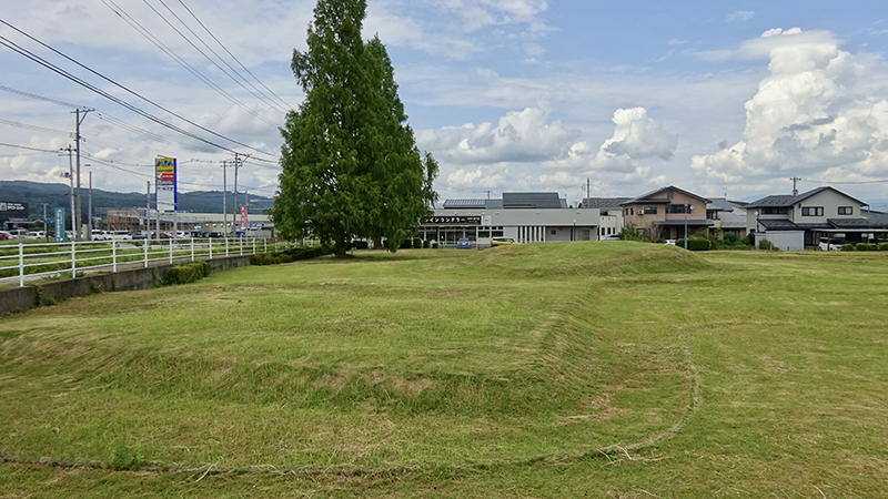 会津坂下町の「杵ガ森古墳」