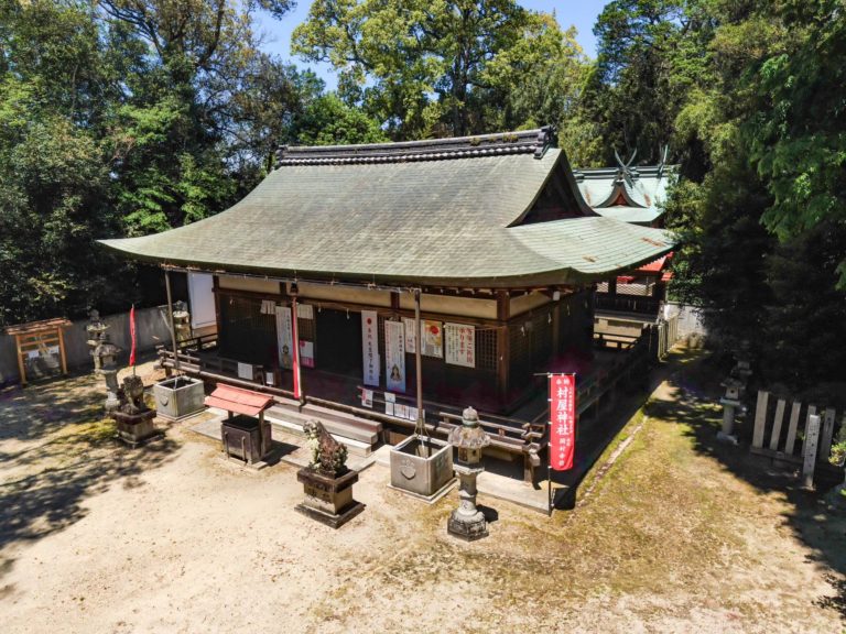 三穂津姫命を祀る「村屋坐彌冨都比賣神社」