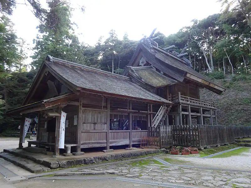 出雲国造家の邸内社「神魂神社」松江市