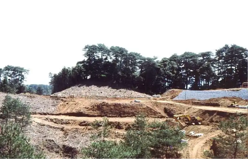 「石屋古墳」松江市公式サイト