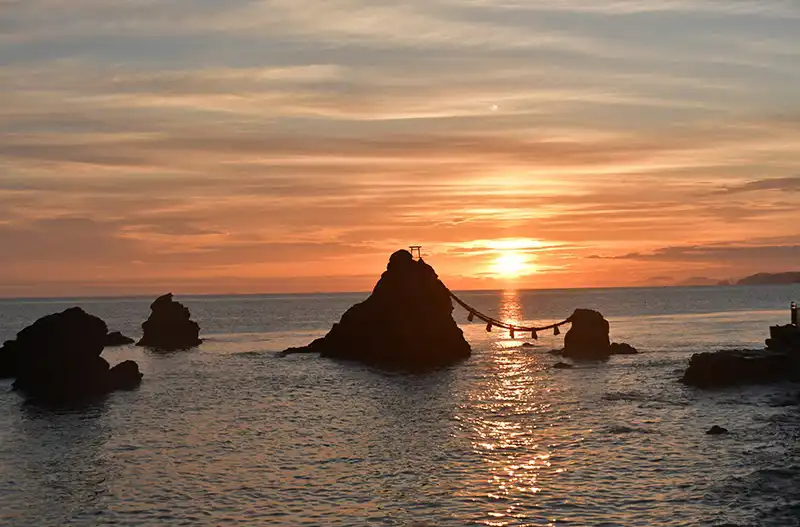 二見興玉神社の夫婦岩
