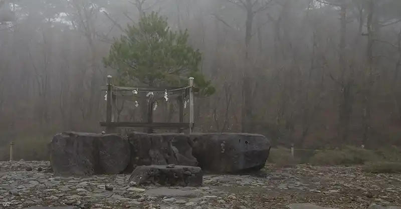 霧島神宮「古宮址」の神籬 2022年春参詣