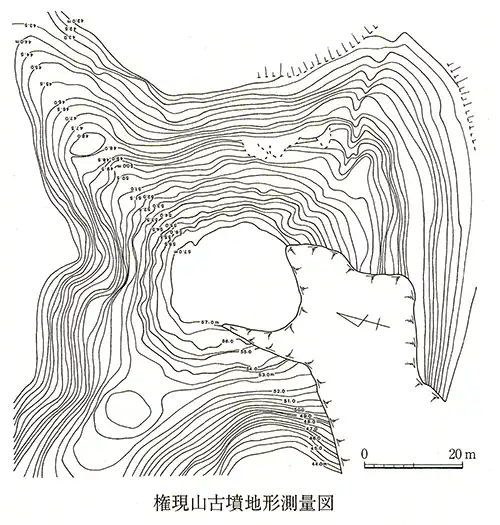 権現山古墳地形測量図