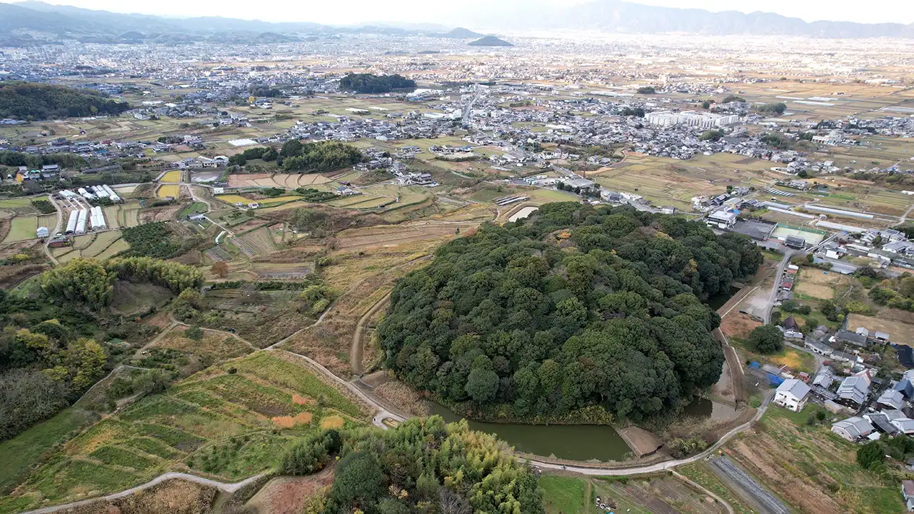 渋谷向山古墳